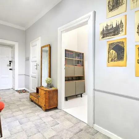 Luxury Retro Apartment, Center, Wifi Krakkó