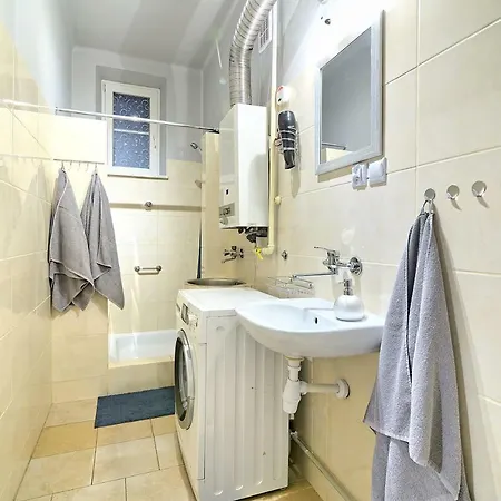 Luxury Retro Apartment, Center, Wifi